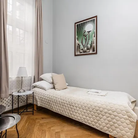 Apartamento Spacious Victorian By Grand Boulevard *