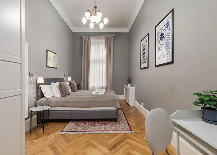Spacious Victorian By Grand Boulevard شقة بودابست