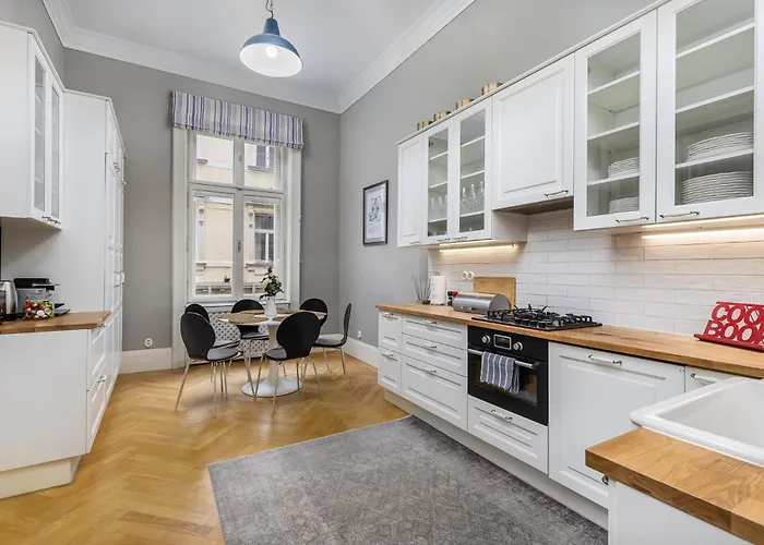 شقة Spacious Victorian By Grand Boulevard بودابست